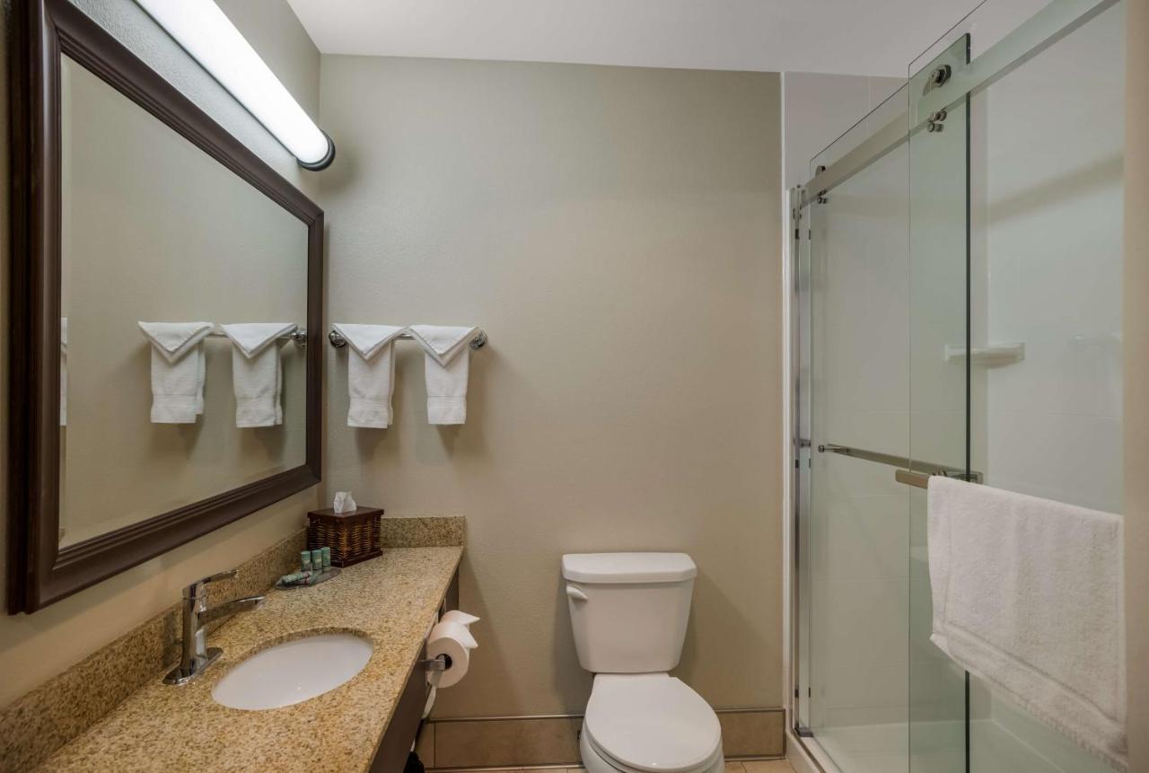 Best Western Vermillion Inn Kültér fotó